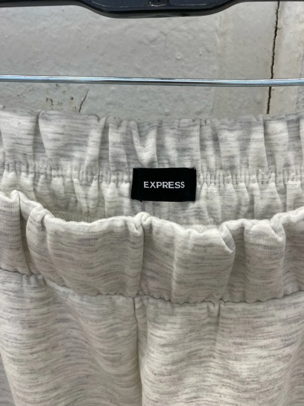 EXPRESS Sweat Set - Picture 5 of 12